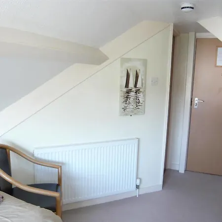 בית הארחה The Westcott By The Sea - Just For Adults 4*